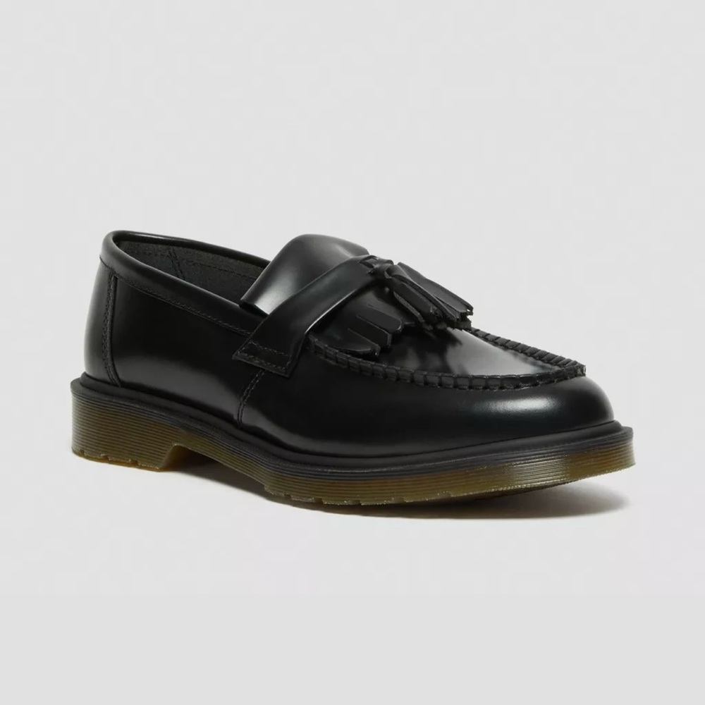 NWOT Dr Martens Adrian Smooth Leather Tassel Loafers Size 9 Men’s / 10 Women’s
